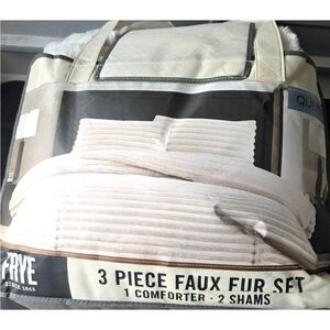 NWT Frye Beige Faux Fur Queen Comforter Set